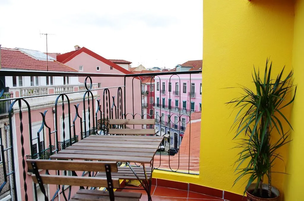 Lisbon Sloped Ceiling Apartment